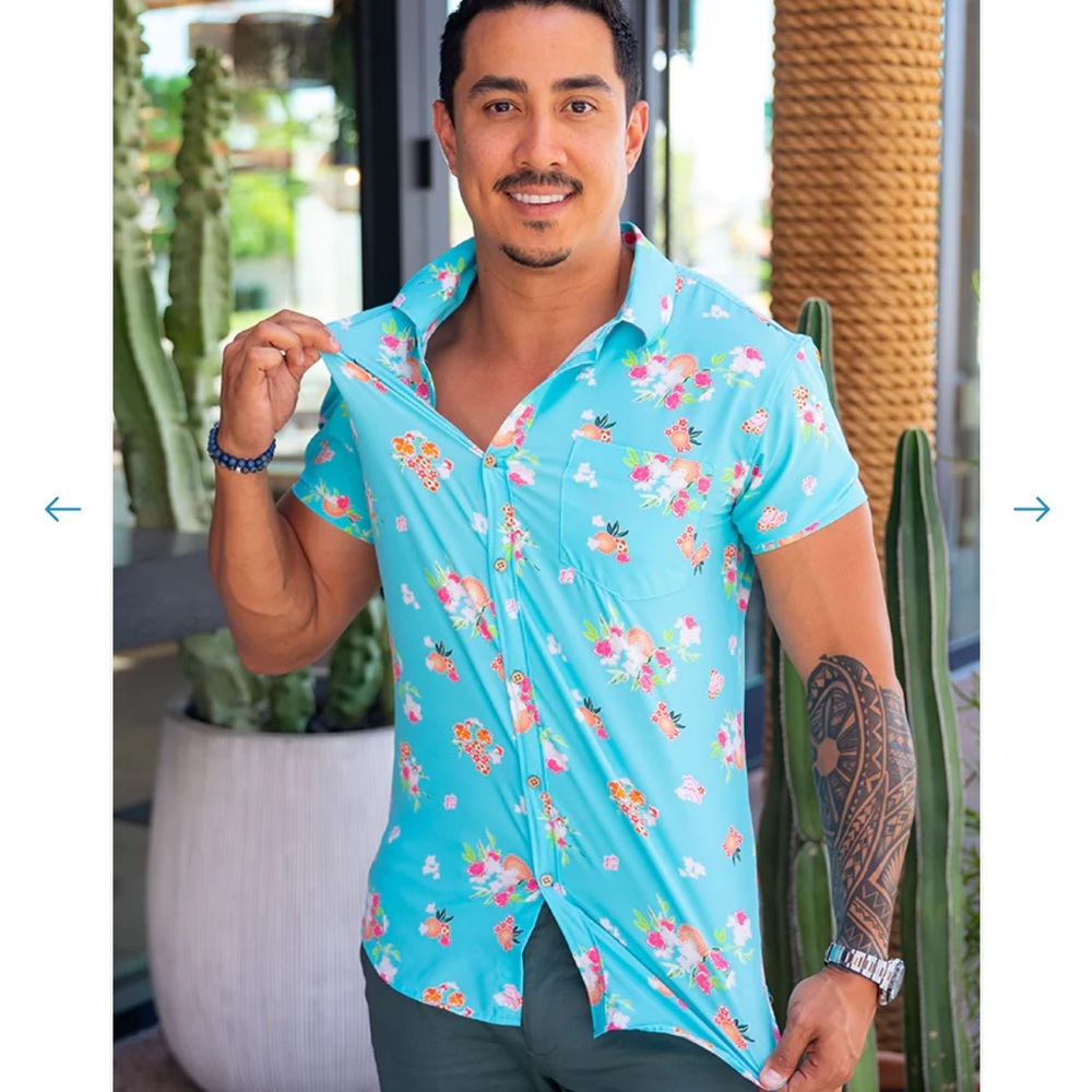 NWT! Men’s Upsaint Nauti by Nature - Button Down - Size L